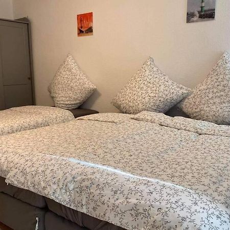 Beste Lage In Rostock: 2-Zimmerwohnung Mit Balkon Im 1.Og Ngoại thất bức ảnh