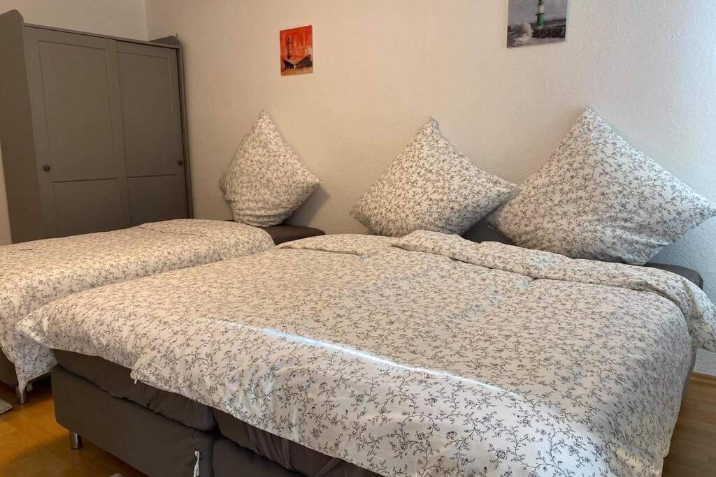 Beste Lage In Rostock: 2-Zimmerwohnung Mit Balkon Im 1.Og Ngoại thất bức ảnh